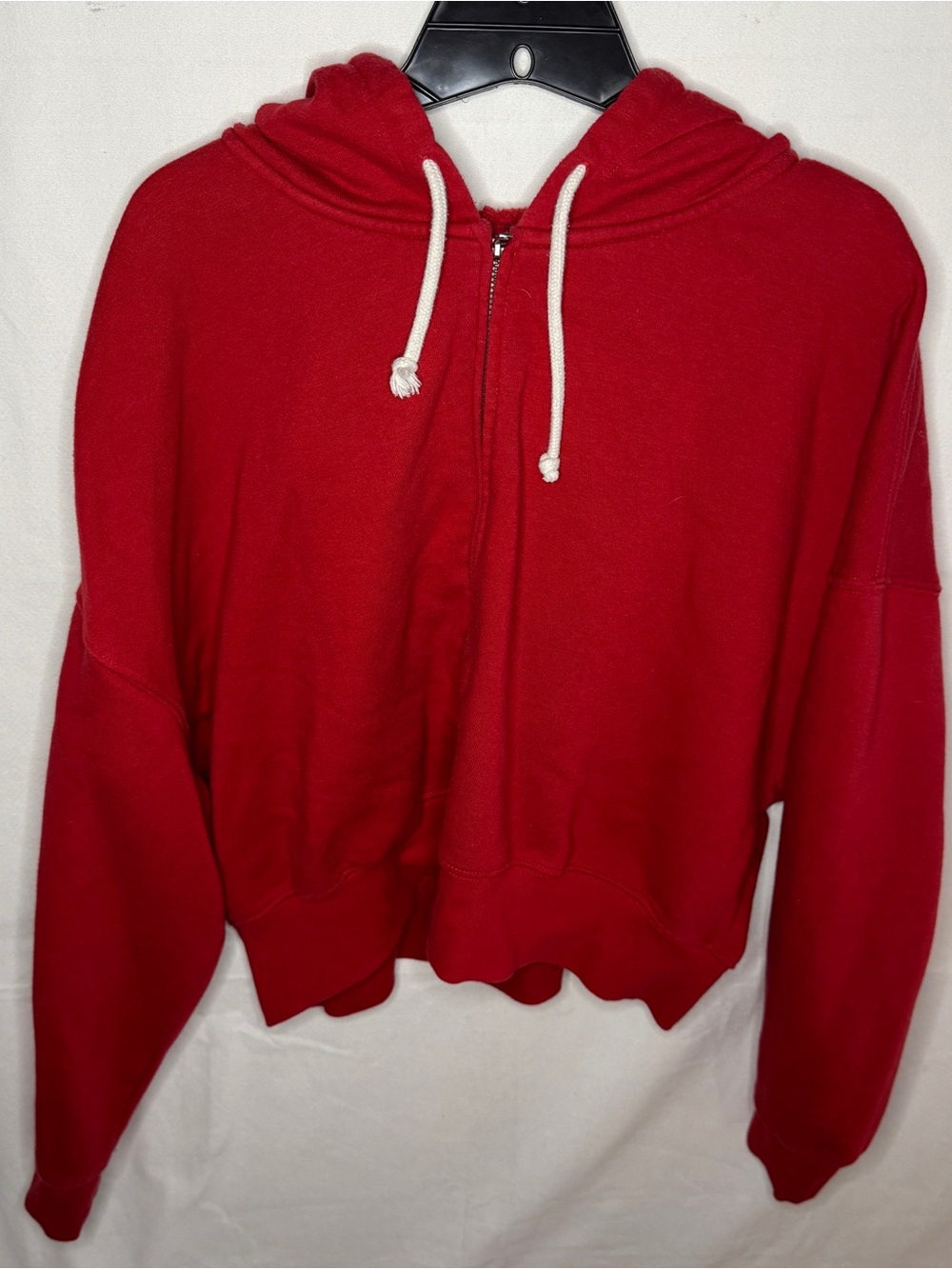 SO Clothing Red Women's Hooded cropped Zip-Up Sweatshirt